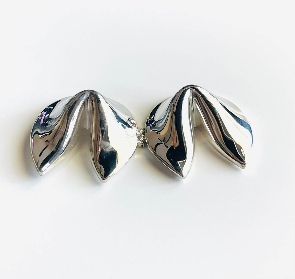 Silver open fortune cookie trinket box